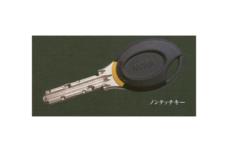 ノンタッチキー